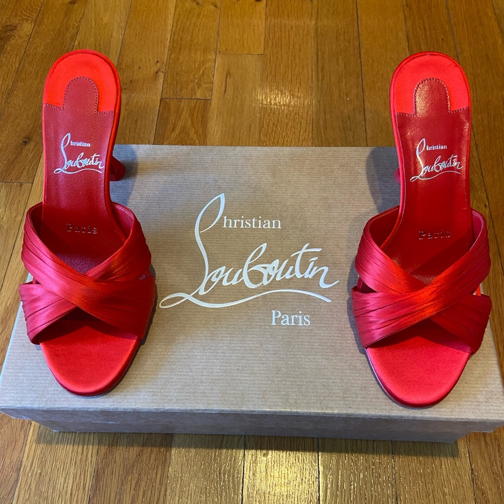 Christian Louboutin Nicol Red Size 36